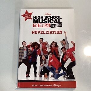 BOGO 🥳 Disney High School Musical the Musical series novelization paperback